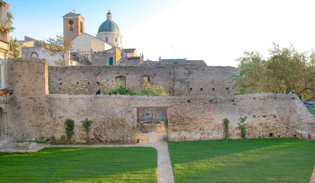 Bed and Breakfast Torre Della Loggia - Dimora Storica - Ortona Exteriér fotografie