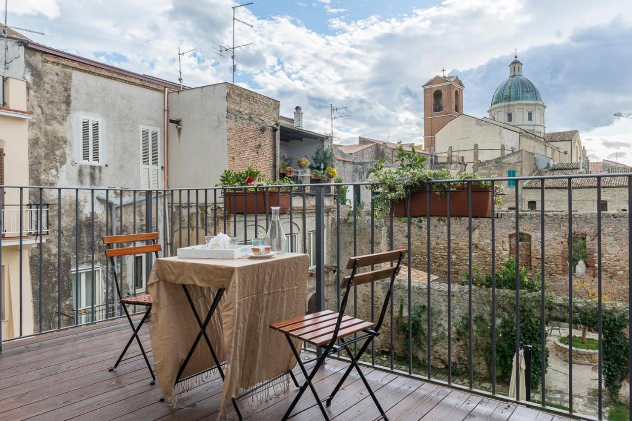 Bed and Breakfast Torre Della Loggia - Dimora Storica - Ortona Exteriér fotografie
