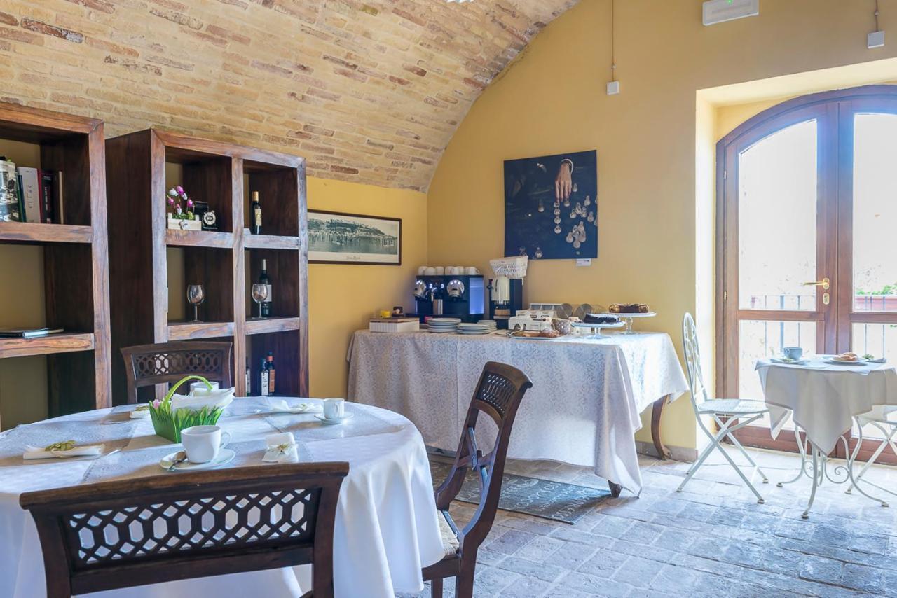 Bed and Breakfast Torre Della Loggia - Dimora Storica - Ortona Exteriér fotografie
