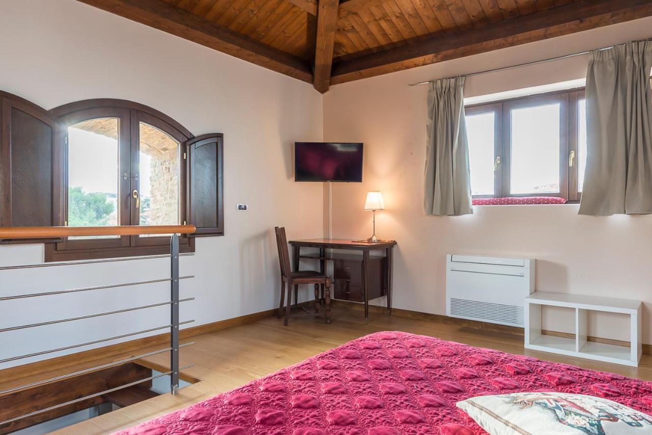 Bed and Breakfast Torre Della Loggia - Dimora Storica - Ortona Exteriér fotografie